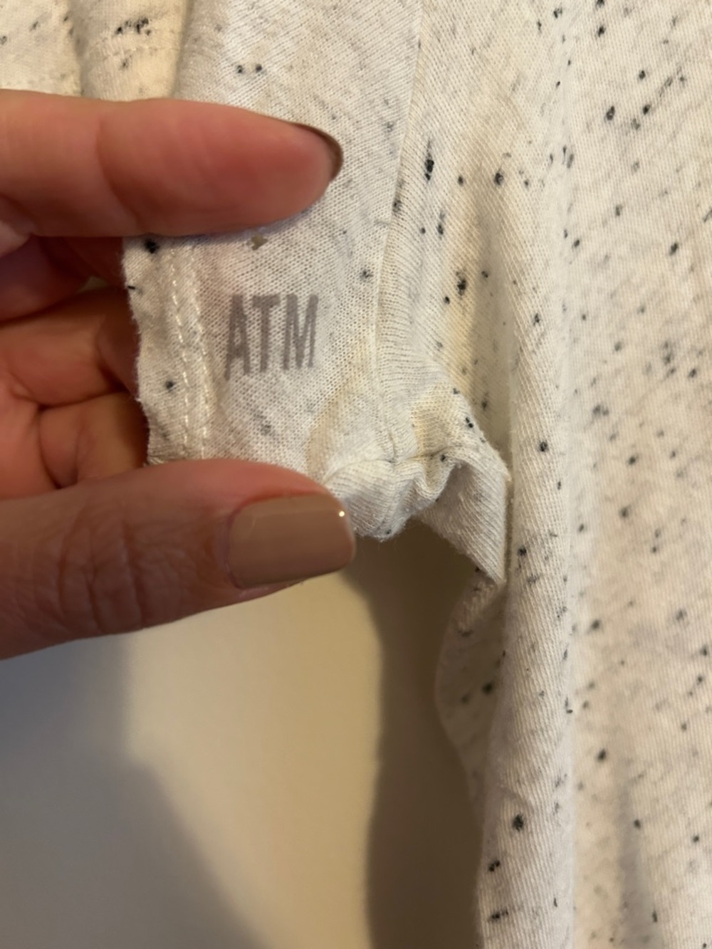 ATM Anthony Thomas Melillo Speckled White and Black Tee. Size M - Picture 4 of 5